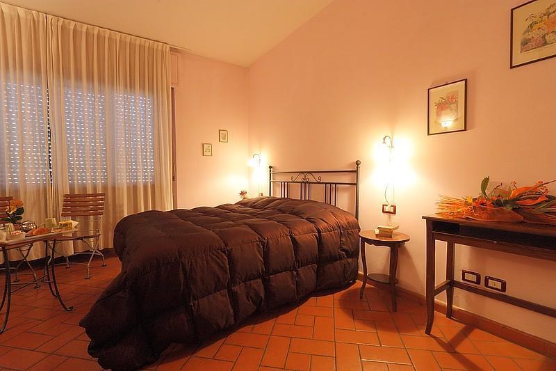 Guesthouse Sayuri Florence Ngoại thất bức ảnh