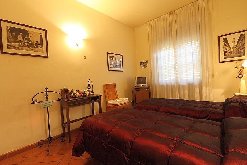 Guesthouse Sayuri Florence Ngoại thất bức ảnh