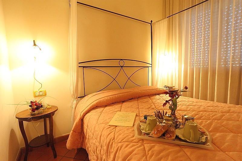 Guesthouse Sayuri Florence Ngoại thất bức ảnh