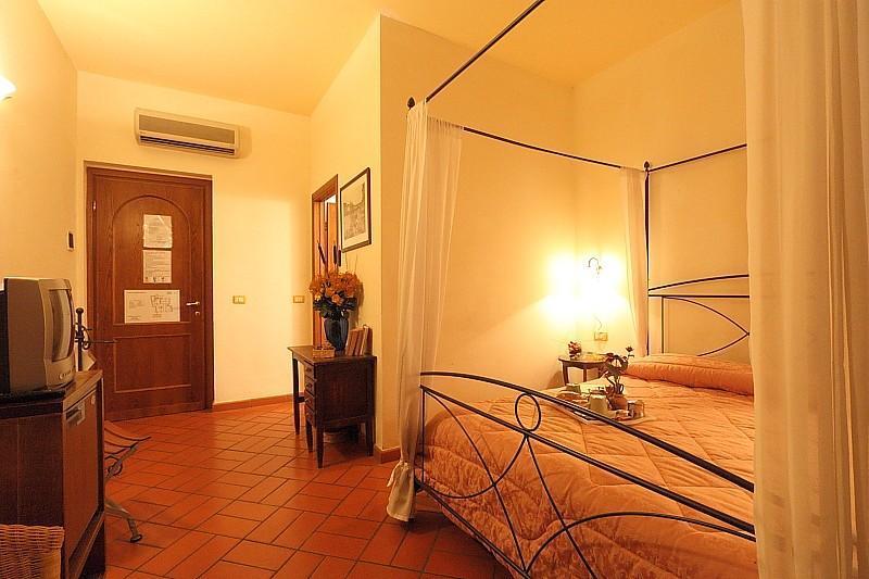 Guesthouse Sayuri Florence Ngoại thất bức ảnh